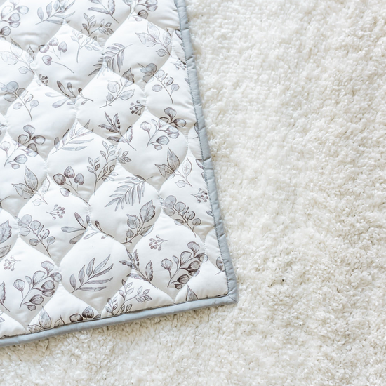 Lovely Leaves Grey Quilted Playmat