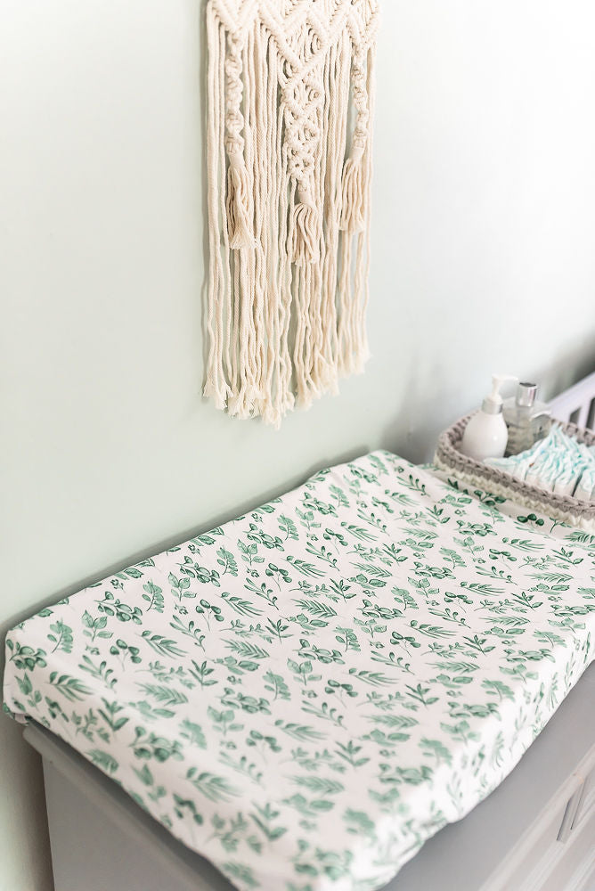 Lovely Leaves Green Bedside Crib Sheet/Changing Mat Cover